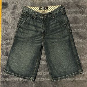 Levi’s shorts